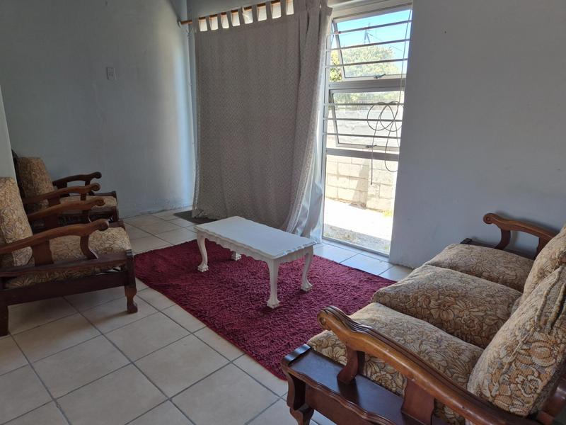6 Bedroom Property for Sale in Gansbaai Central Western Cape
